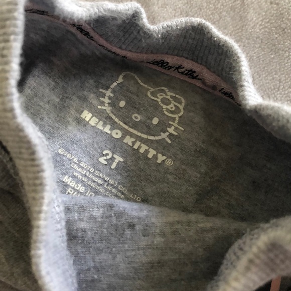 Hello Kitty Top - Picture 2 of 2